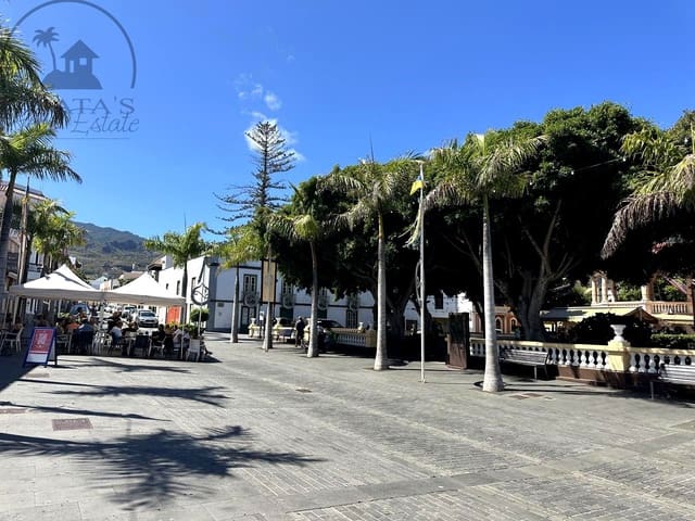 Chalet de 8 habitaciones en Buenavista del Norte en venta - 797.000 € (Ref: 10025054)