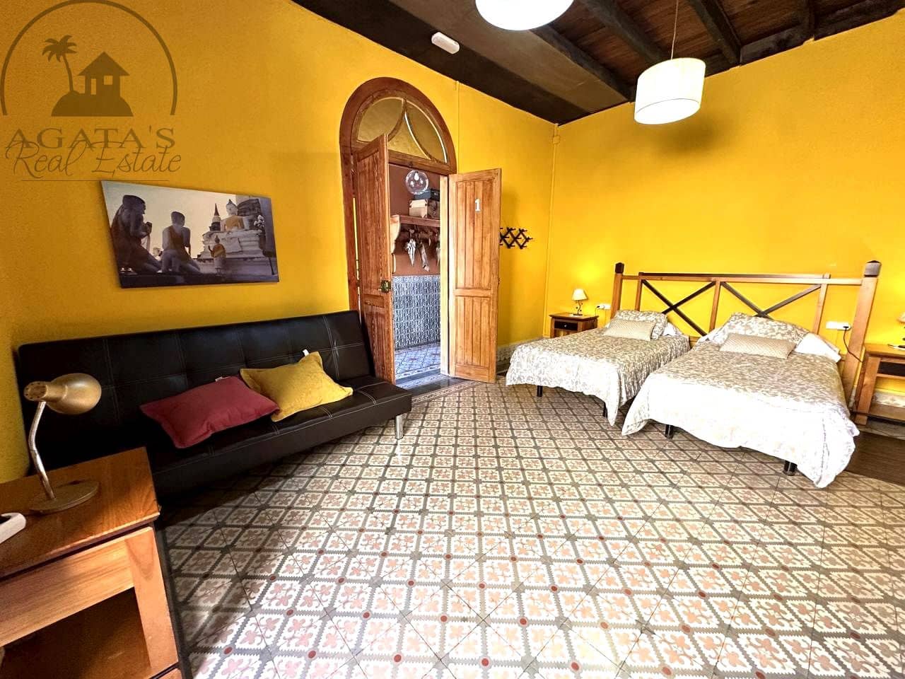 Chalet de 8 habitaciones en Buenavista del Norte en venta - 797.000 € (Ref: 10025054)