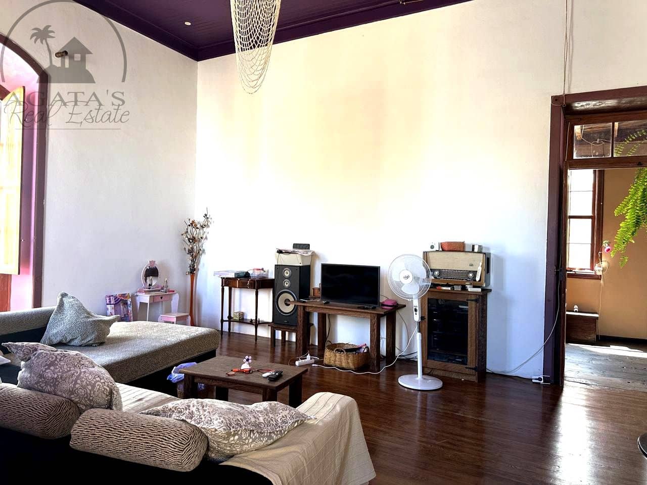 Chalet de 8 habitaciones en Buenavista del Norte en venta - 797.000 € (Ref: 10025054)