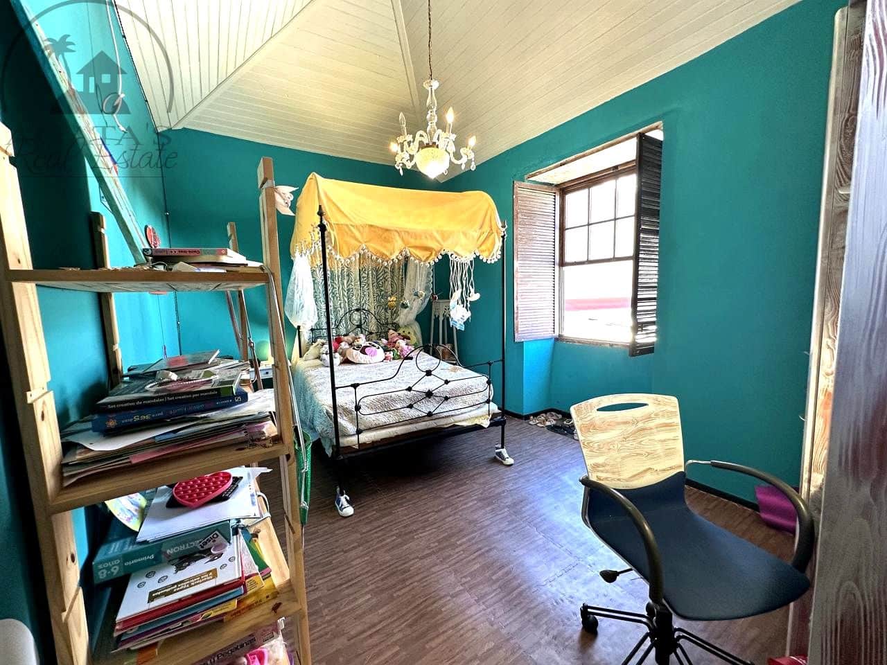Chalet de 8 habitaciones en Buenavista del Norte en venta - 797.000 € (Ref: 10025054)