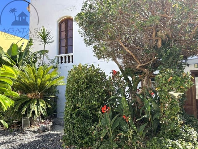 Chalet de 8 habitaciones en Buenavista del Norte en venta - 797.000 € (Ref: 10025054)