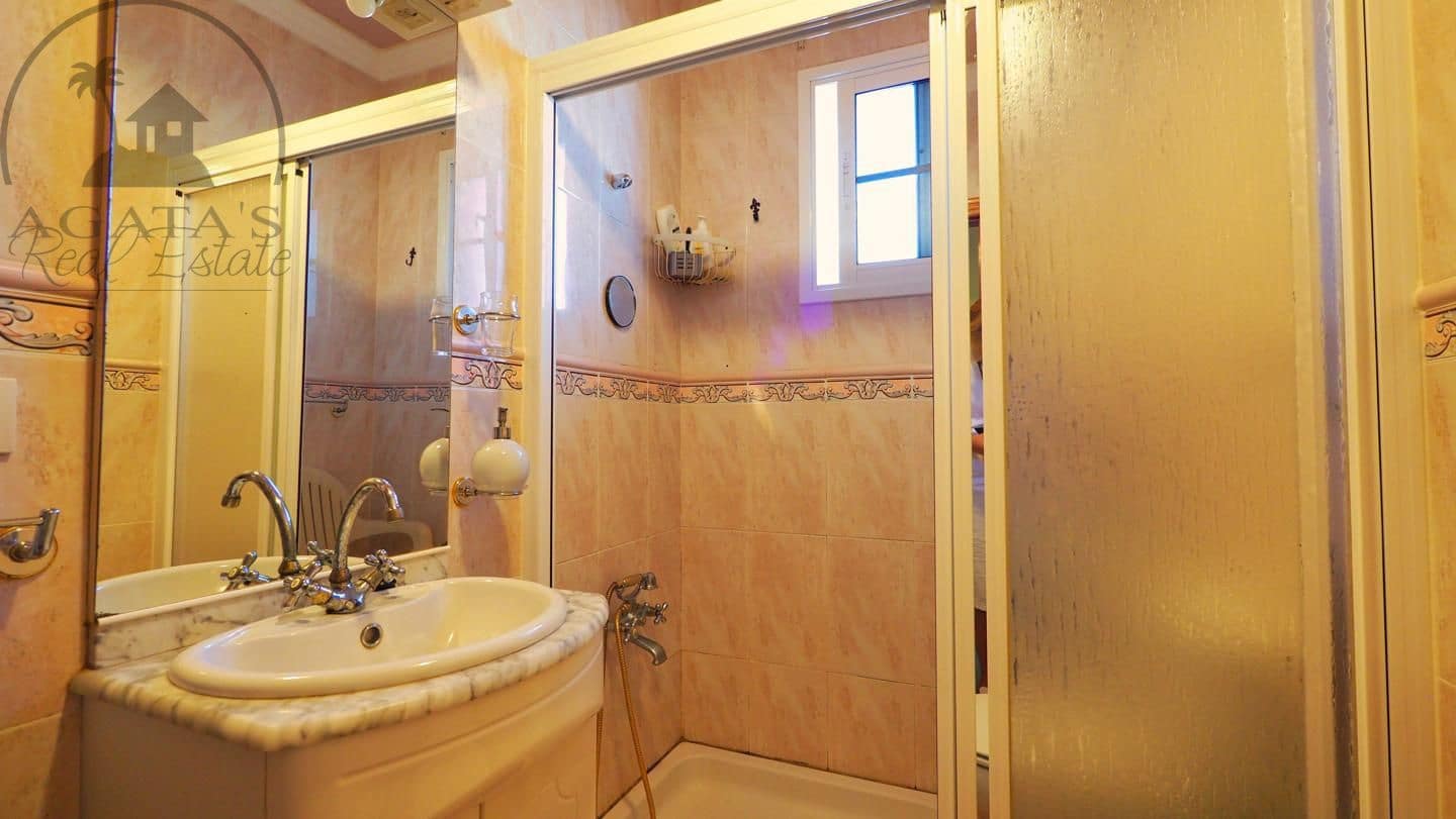 7 Zimmer Villa zu verkaufen in Garachico - 369.000 € (Ref: 10042256)