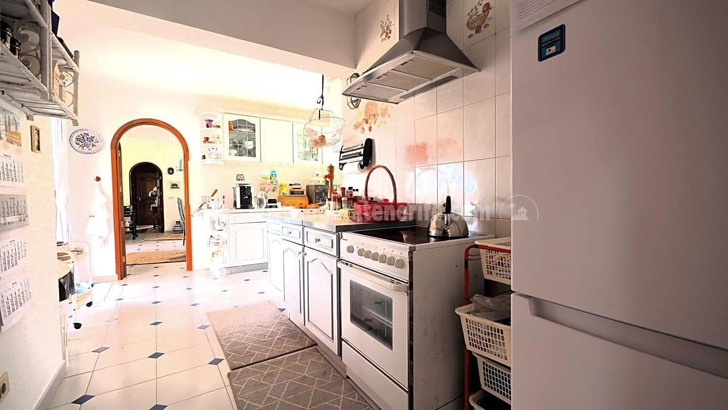 4 soveværelse Villa til salg i La Victoria de Acentejo med garage - € 785.000 (Ref: 10060862)