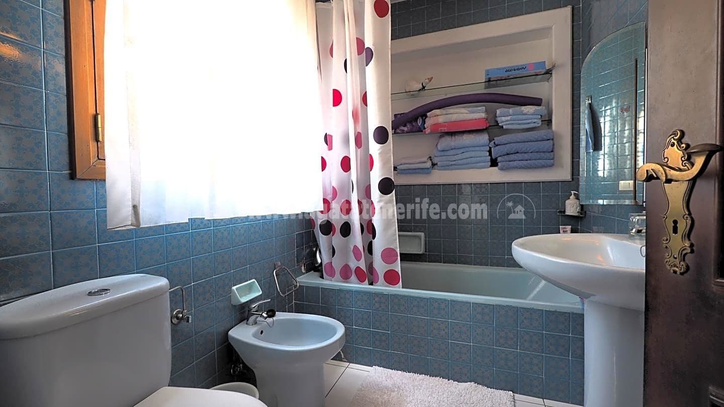 4 soveværelse Villa til salg i La Victoria de Acentejo med garage - € 785.000 (Ref: 10060862)