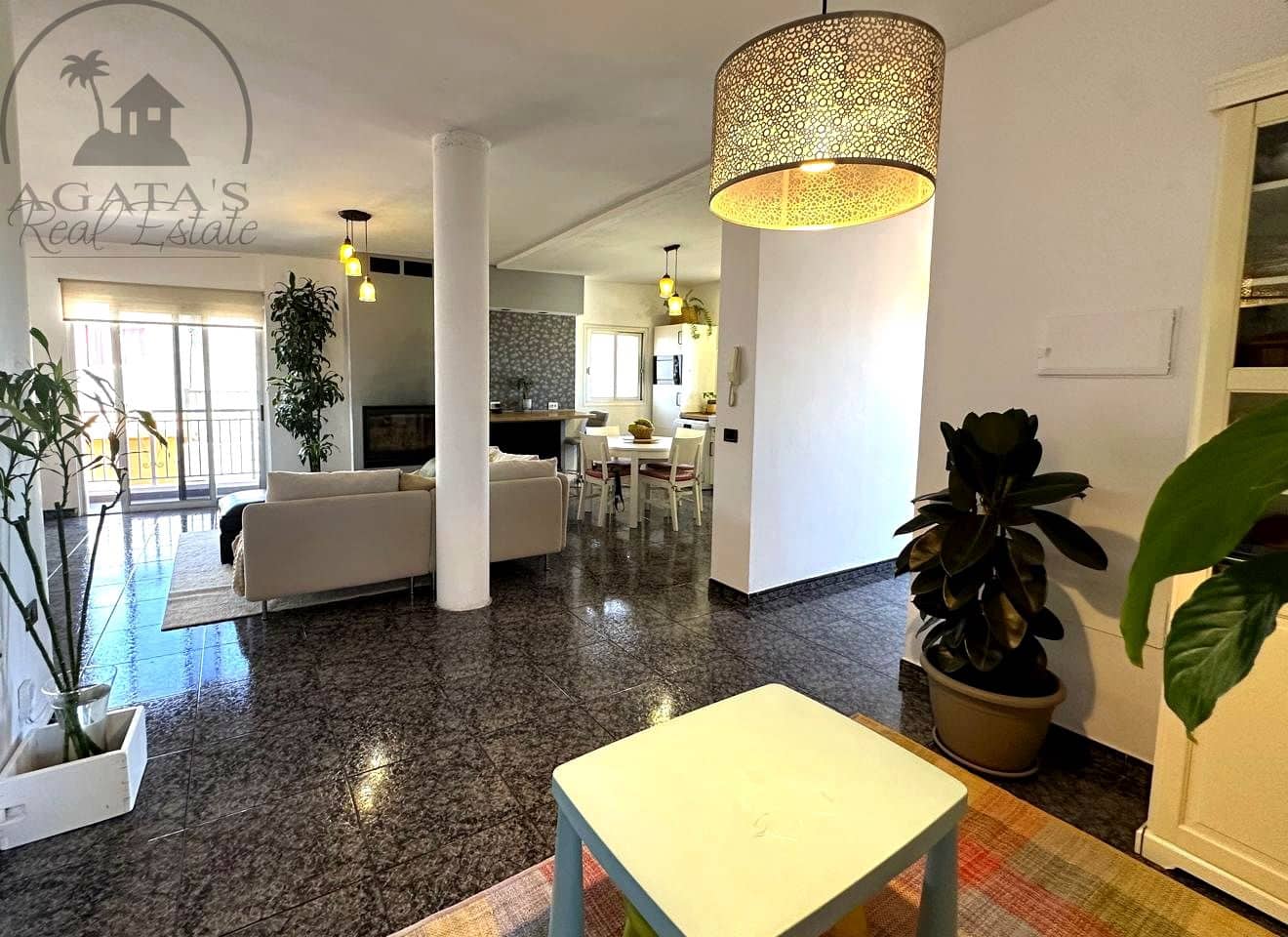 7 bedroom Villa for sale in El Tanque - € 499,000 (Ref: 10071850)