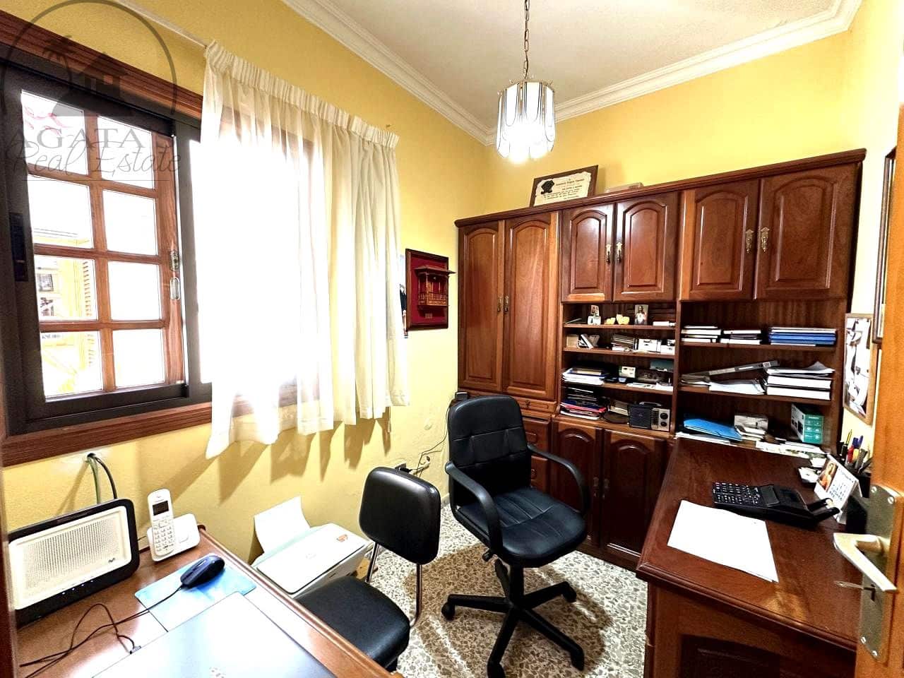 7 soverom Villa til salgs i Icod de los Vinos med garasje - € 398 000 (Ref: 10140238)
