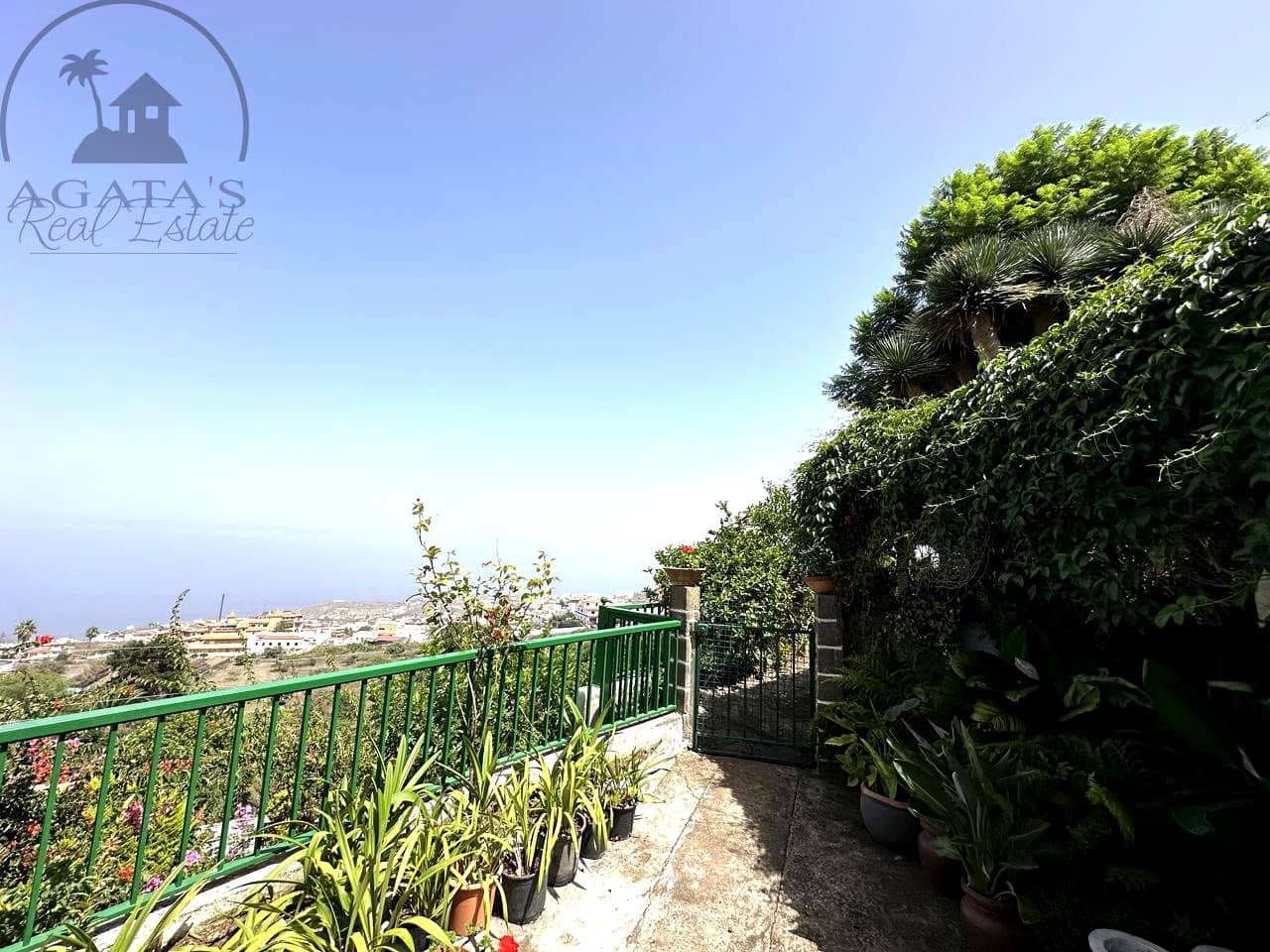 7 soverom Villa til salgs i Icod de los Vinos med garasje - € 398 000 (Ref: 10140238)