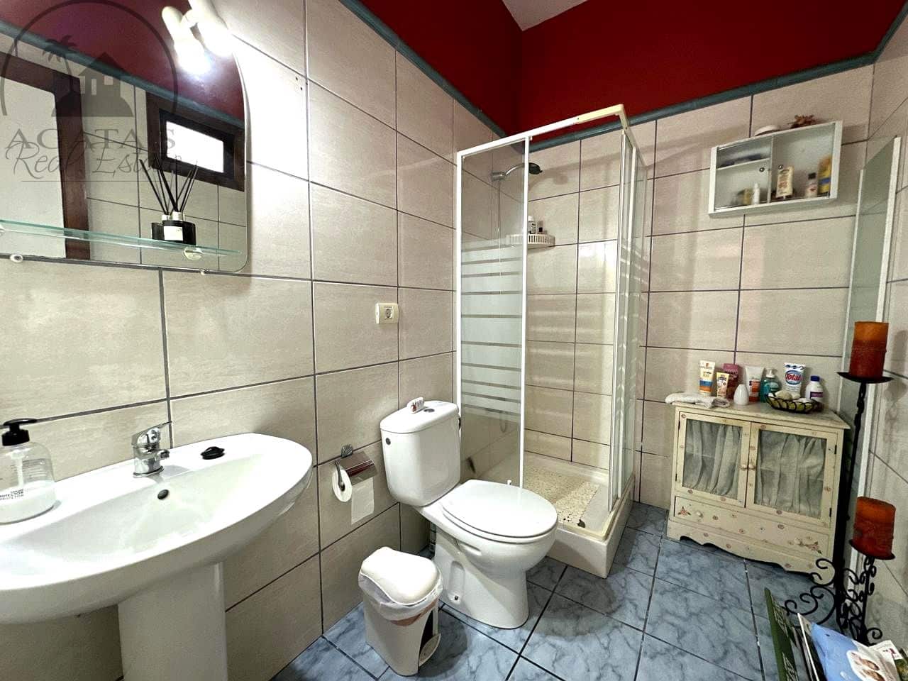 7 soverom Villa til salgs i Icod de los Vinos med garasje - € 398 000 (Ref: 10140238)