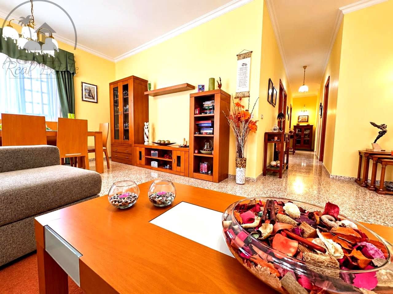 7 soverom Villa til salgs i Icod de los Vinos med garasje - € 398 000 (Ref: 10140238)