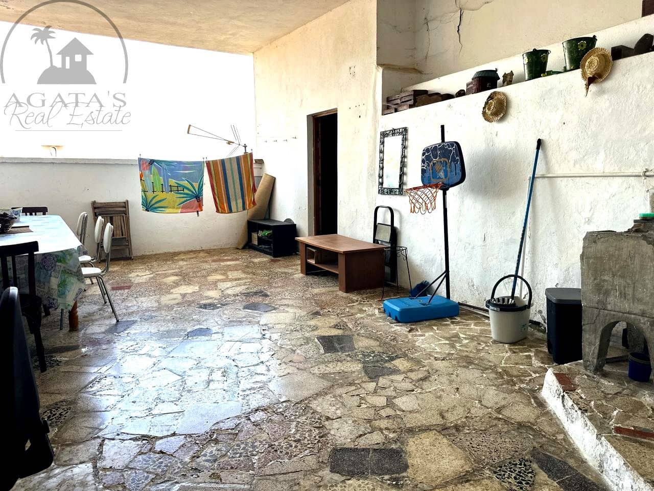 7 soverom Villa til salgs i Icod de los Vinos med garasje - € 398 000 (Ref: 10140238)