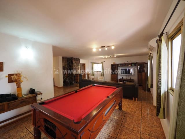 3 soveværelse Finca/Landehus til salg i Casco Urbano, Adeje med swimmingpool garage - € 1.000.000 (Ref: 6484409)