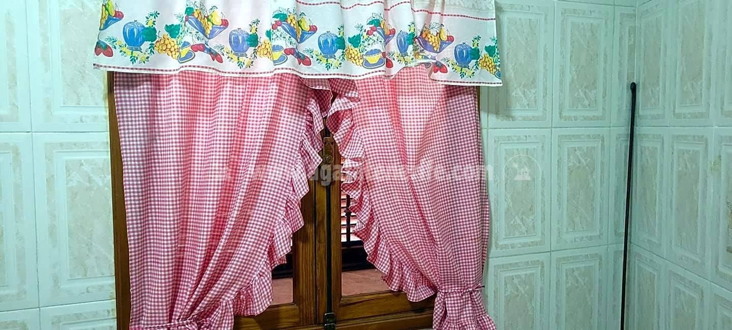 2 soveværelse Finca/Landehus til salg i Guia de Isora med garage - € 175.000 (Ref: 6921454)