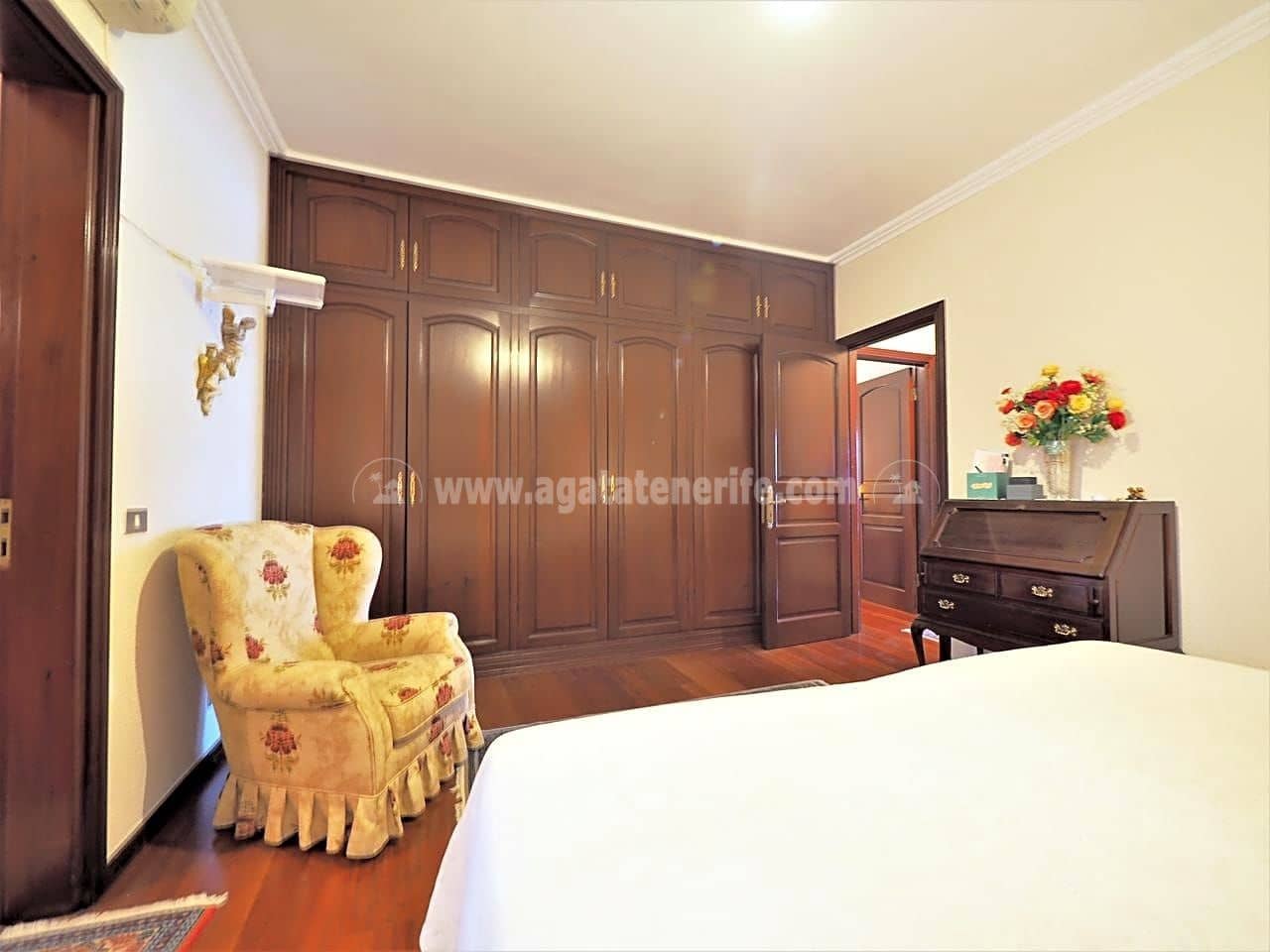 5 soveværelse Villa til salg i Icod de los Vinos med garage - € 395.000 (Ref: 7049528)