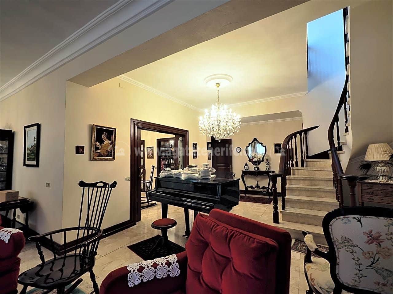 5 soveværelse Villa til salg i Icod de los Vinos med garage - € 395.000 (Ref: 7049528)