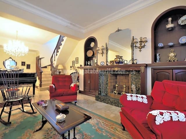 5 slaapkamer Villa te koop in Icod de los Vinos met garage - € 395.000 (Ref: 7049528)