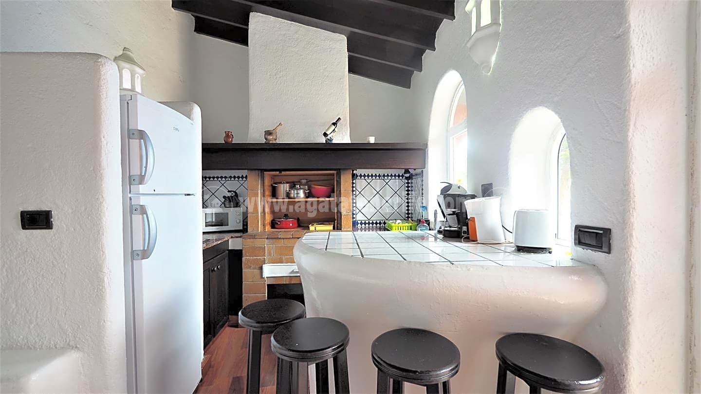 3 soveværelse Finca/Landehus til salg i Icod de los Vinos med swimmingpool garage - € 990.000 (Ref: 7596761)