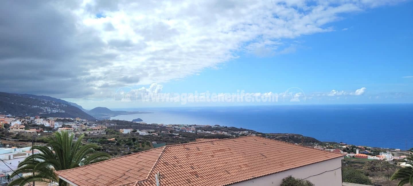 4 makuuhuone Huvila myytävänä paikassa Icod de los Vinos mukana 
autotalli - 330 000 € (Ref: 7804059)