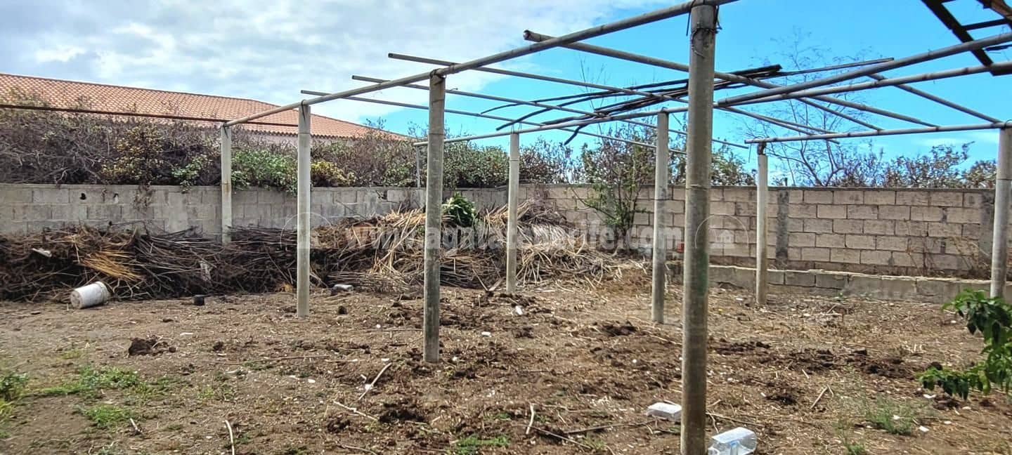 4 makuuhuone Huvila myytävänä paikassa Icod de los Vinos mukana 
autotalli - 330 000 € (Ref: 7804059)