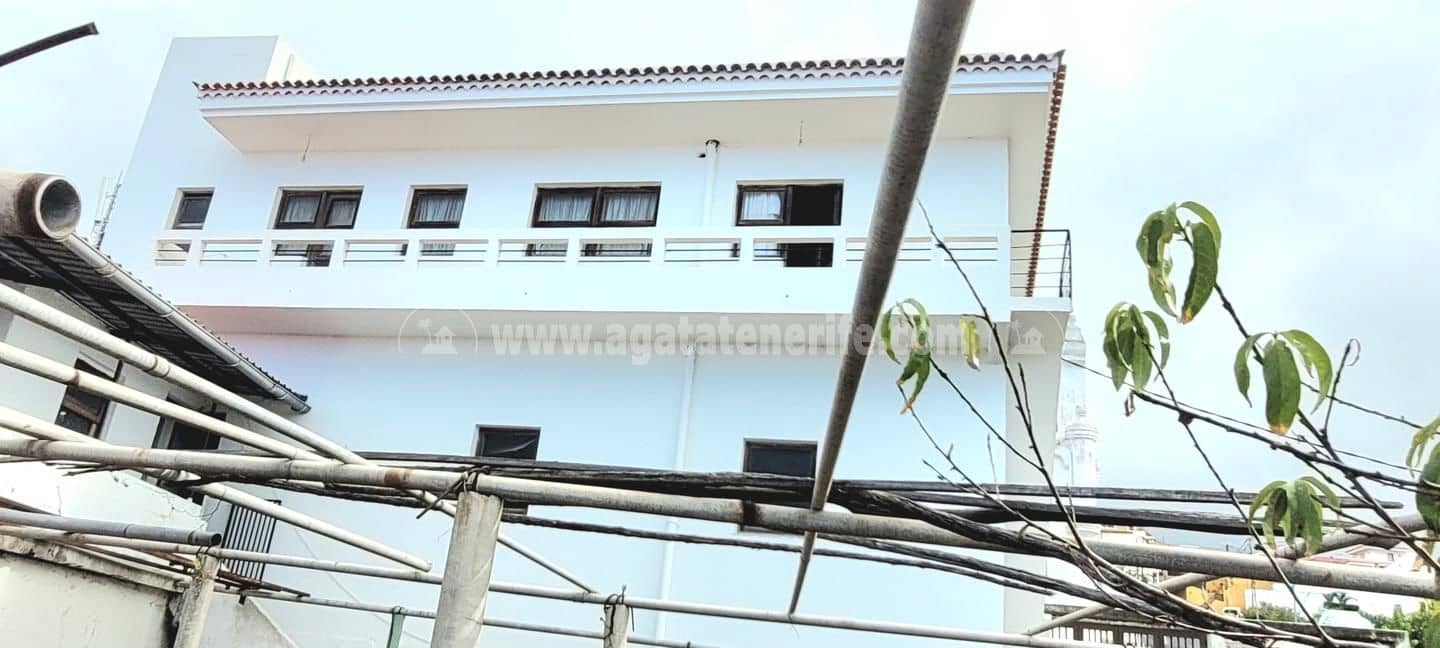 4 makuuhuone Huvila myytävänä paikassa Icod de los Vinos mukana 
autotalli - 330 000 € (Ref: 7804059)