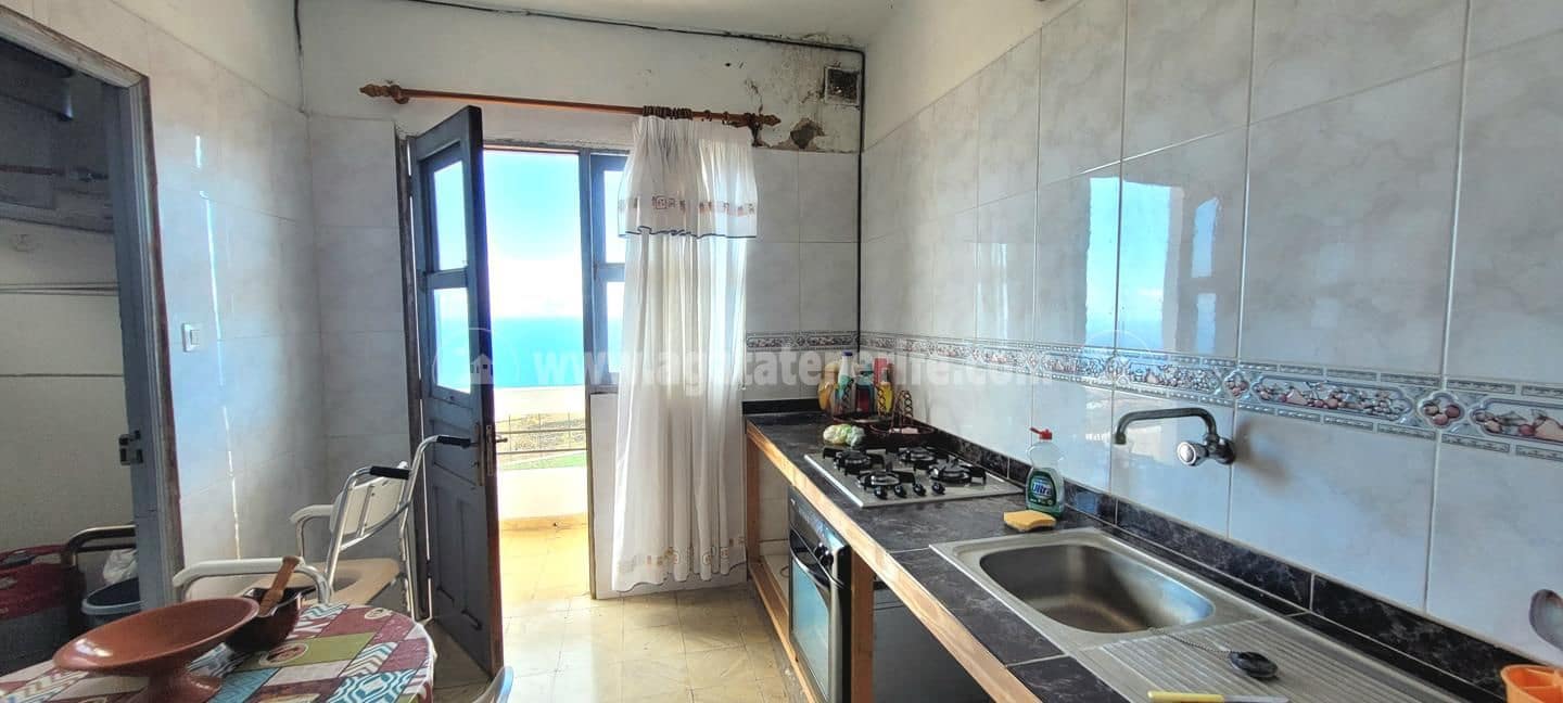 4 makuuhuone Huvila myytävänä paikassa Icod de los Vinos mukana 
autotalli - 330 000 € (Ref: 7804059)