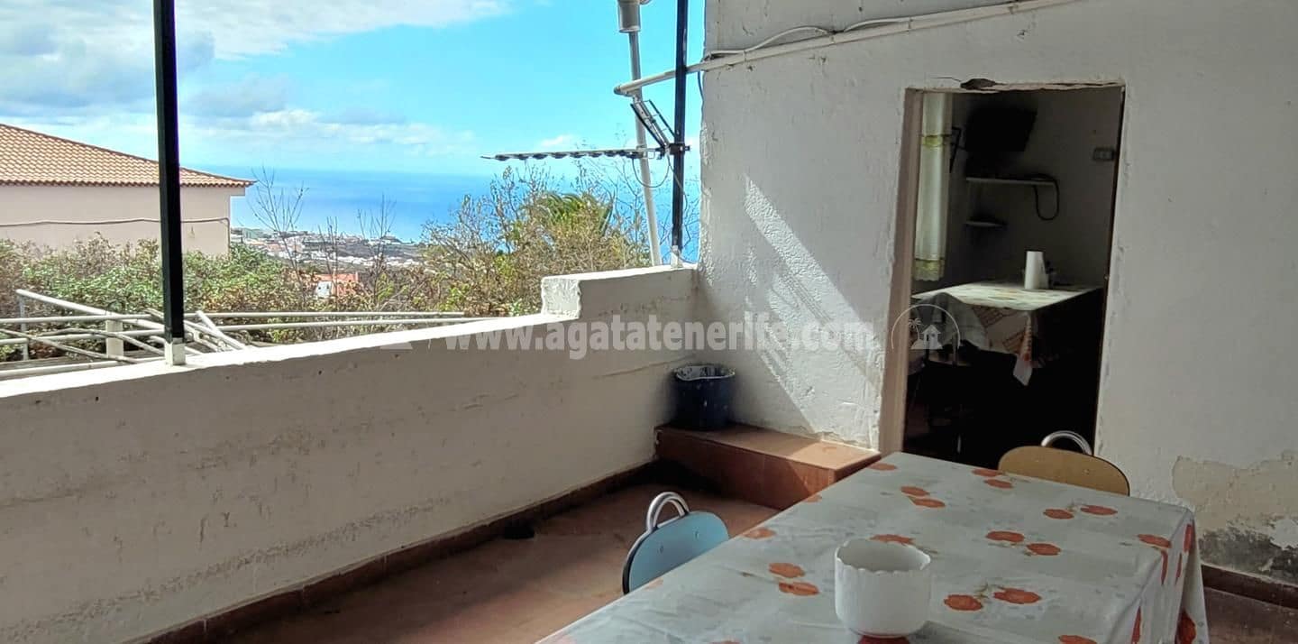 4 makuuhuone Huvila myytävänä paikassa Icod de los Vinos mukana 
autotalli - 330 000 € (Ref: 7804059)