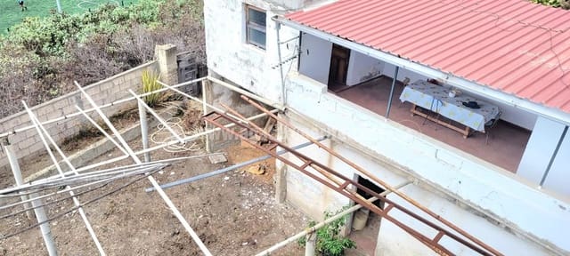 4 sypialnia Willa na sprzedaż w Icod de los Vinos z garażem - 330 000 € (Ref: 7804059)