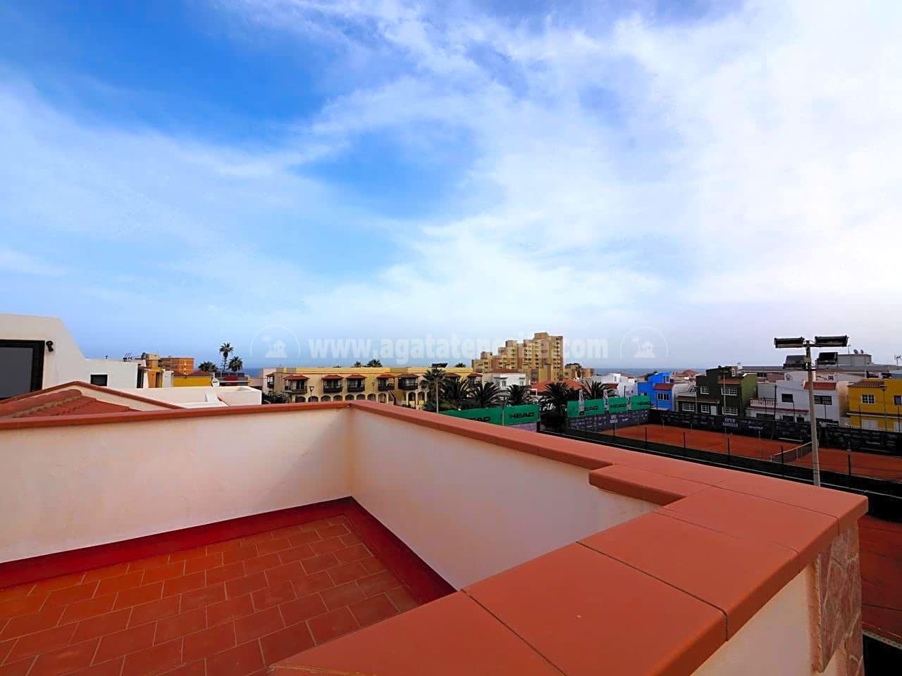 3 bedroom Villa for sale in Los Silos - € 195,000 (Ref: 7894781)