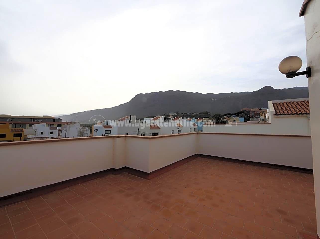 3 bedroom Villa for sale in Los Silos - € 195,000 (Ref: 7894781)