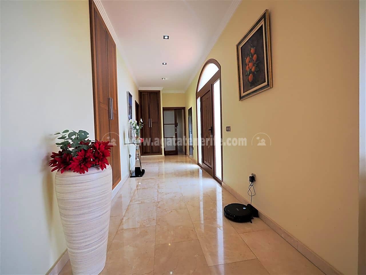 4 sypialnia Willa na sprzedaż w Icod de los Vinos z garażem - 750 000 € (Ref: 8010882)