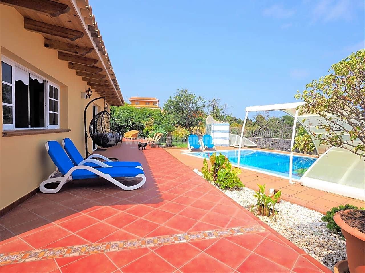 4 sypialnia Willa na sprzedaż w Icod de los Vinos z garażem - 750 000 € (Ref: 8010882)