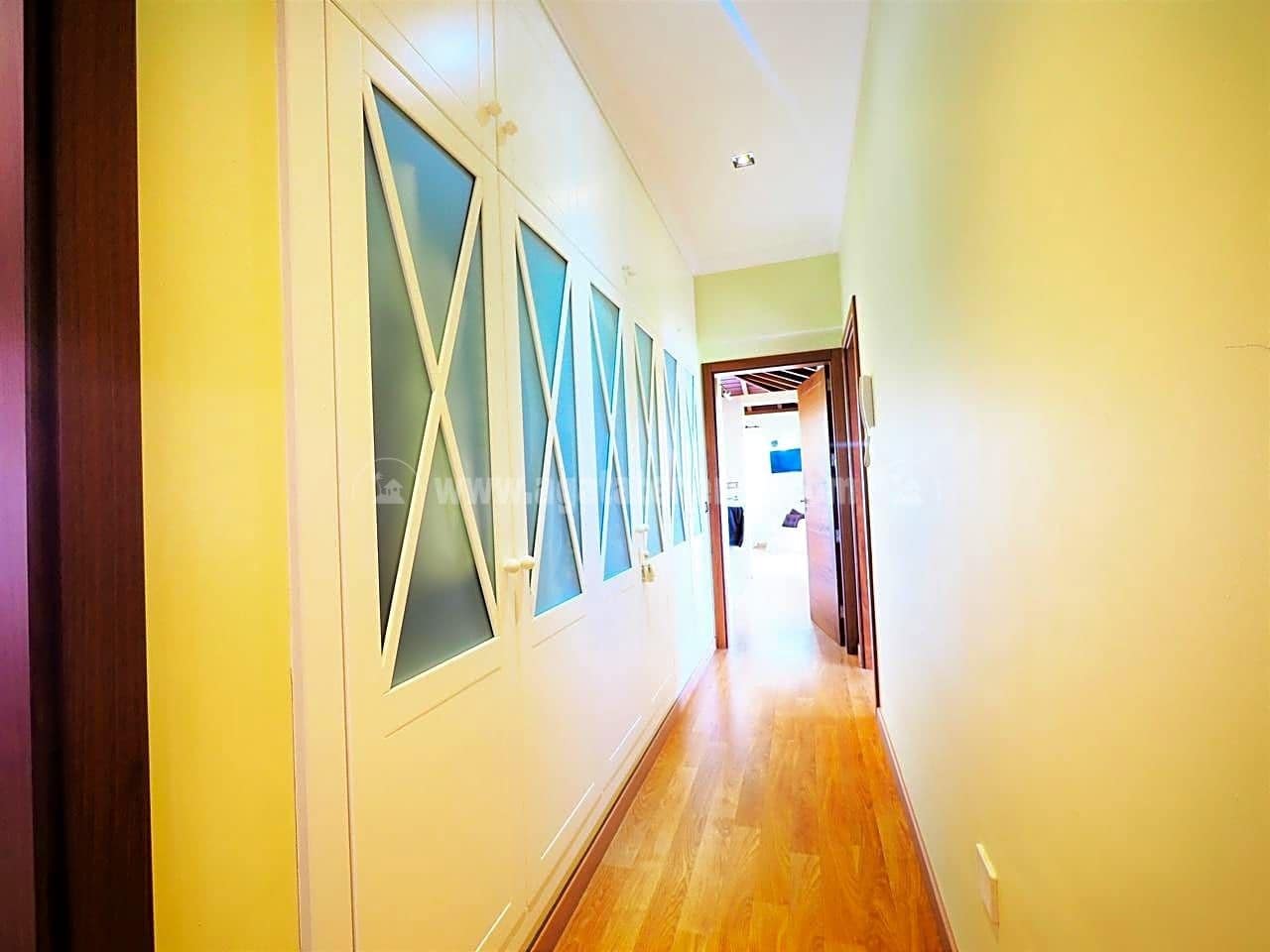 4 sypialnia Willa na sprzedaż w Icod de los Vinos z garażem - 750 000 € (Ref: 8010882)