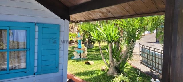 8 bedroom Finca/Country House for sale in Chio, Guía de Isora - € 750,000 (Ref: 8044925)