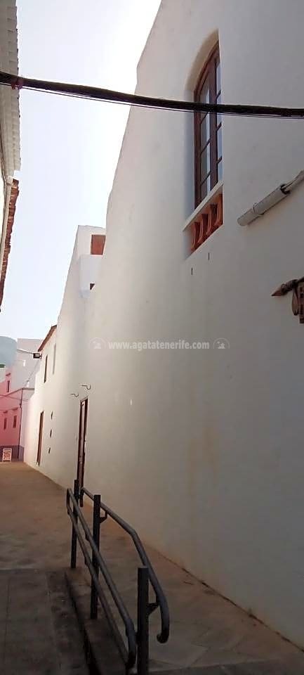 8 quarto Moradia para venda em Buenavista del Norte com garagem - 995 000 € (Ref: 8055814)