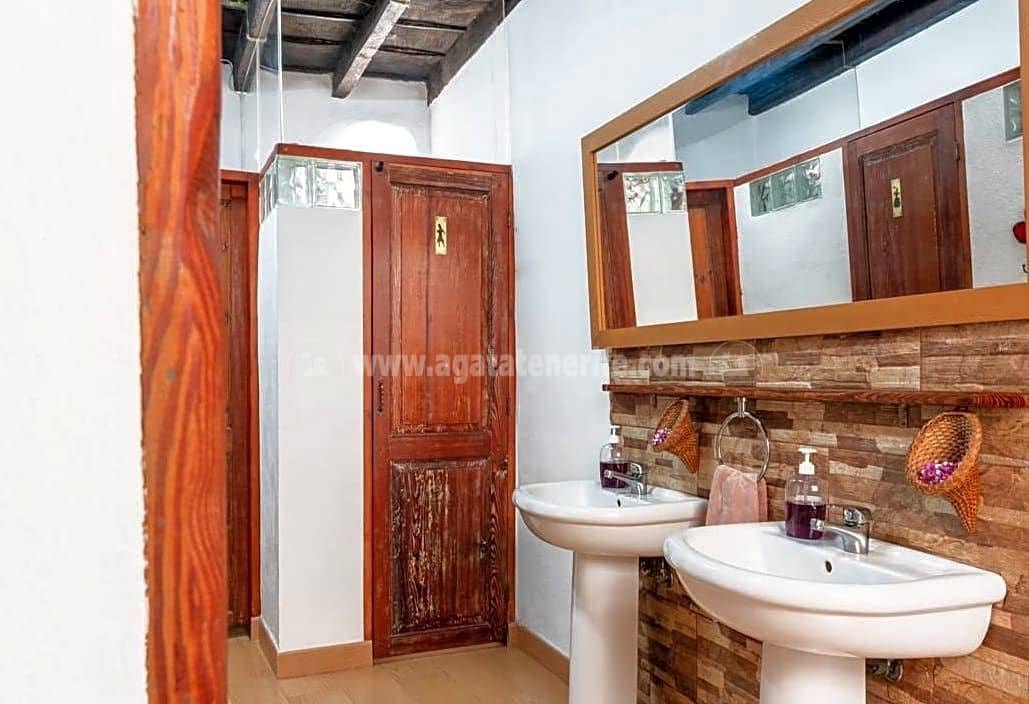 8 quarto Moradia para venda em Buenavista del Norte com garagem - 995 000 € (Ref: 8055814)