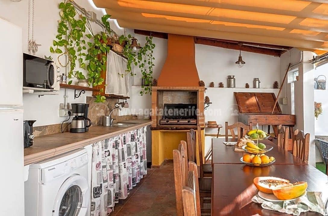 8 quarto Moradia para venda em Buenavista del Norte com garagem - 995 000 € (Ref: 8055814)
