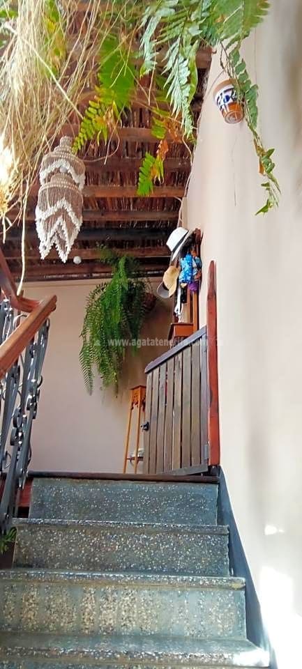 8 quarto Moradia para venda em Buenavista del Norte com garagem - 995 000 € (Ref: 8055814)