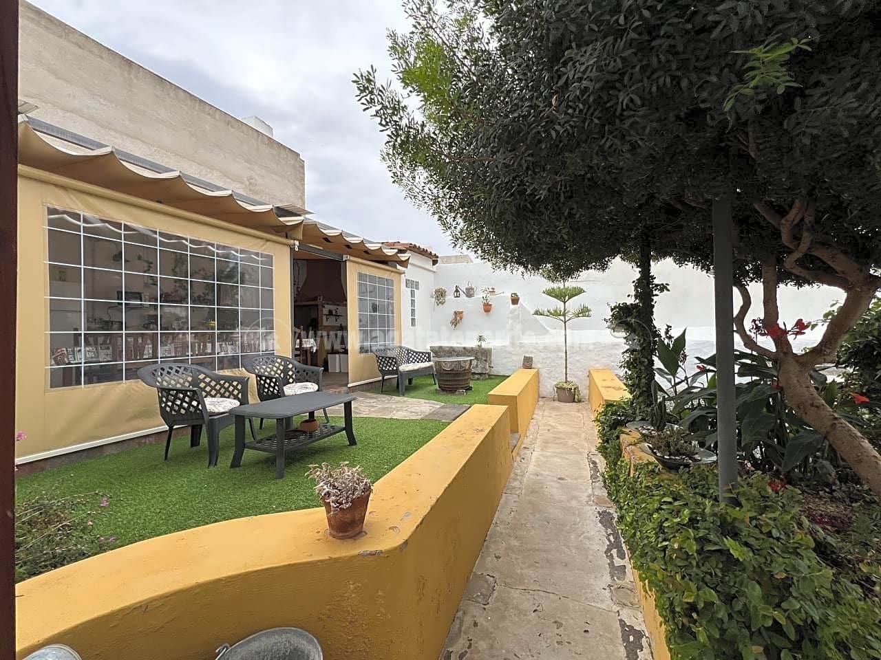 8 quarto Moradia para venda em Buenavista del Norte com garagem - 995 000 € (Ref: 8055814)