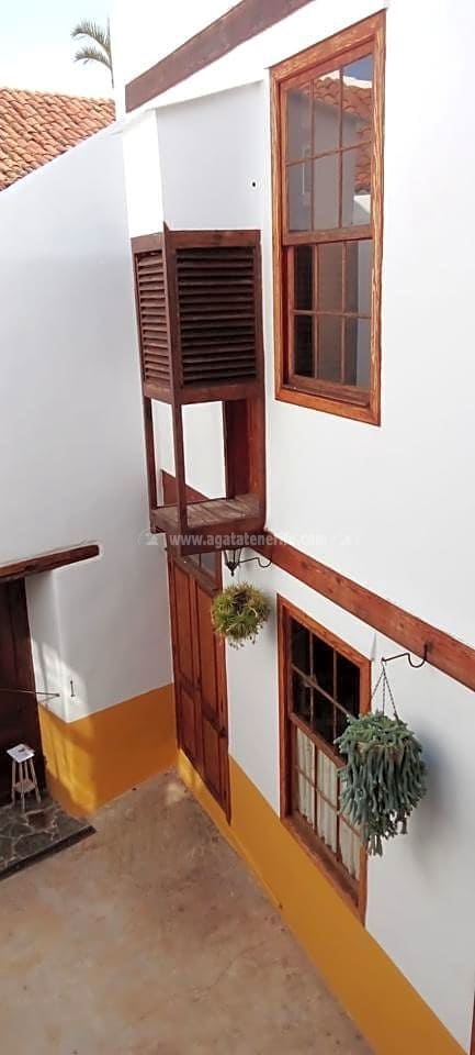 8 quarto Moradia para venda em Buenavista del Norte com garagem - 995 000 € (Ref: 8055814)