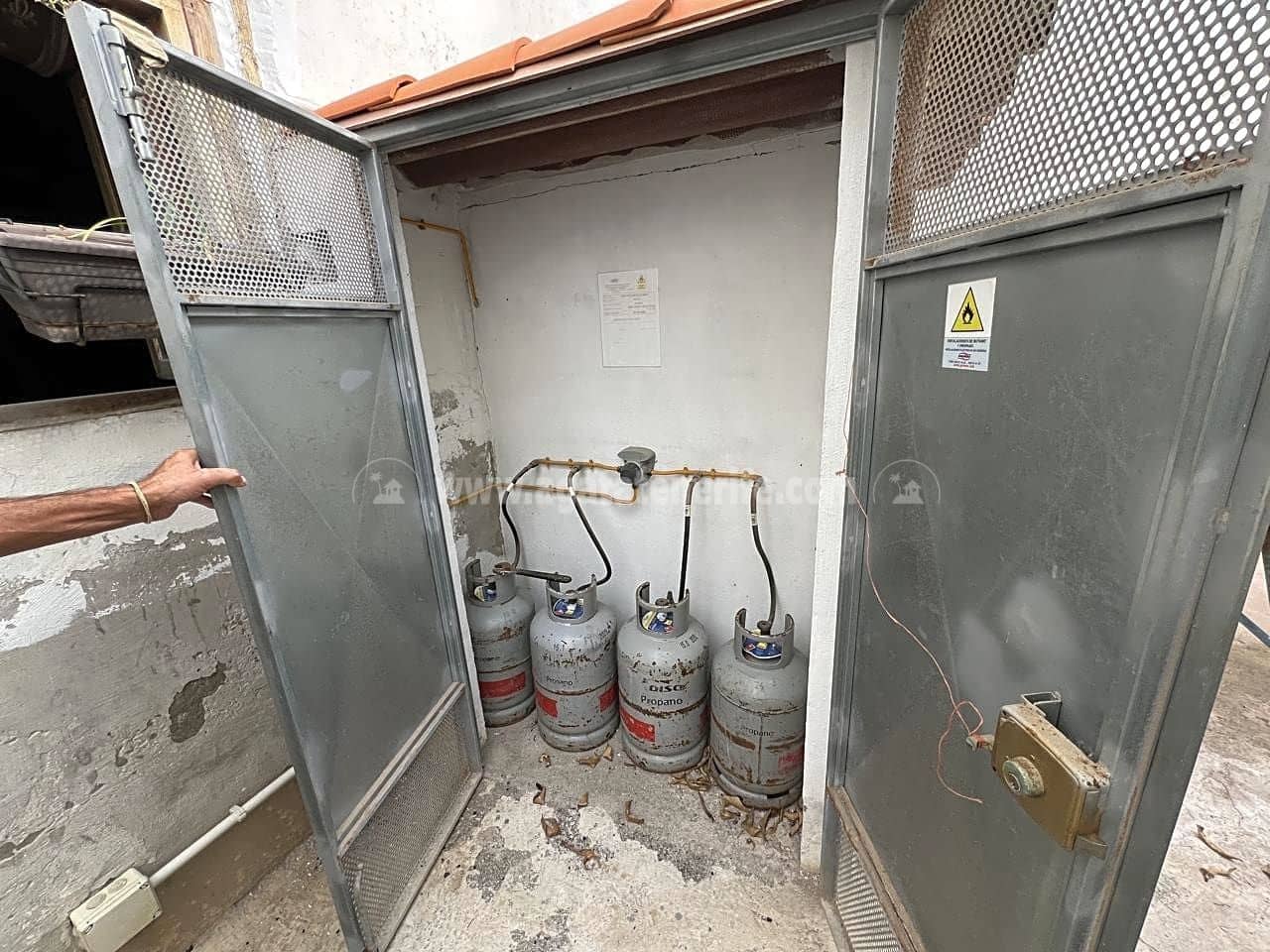 8 quarto Moradia para venda em Buenavista del Norte com garagem - 995 000 € (Ref: 8055814)