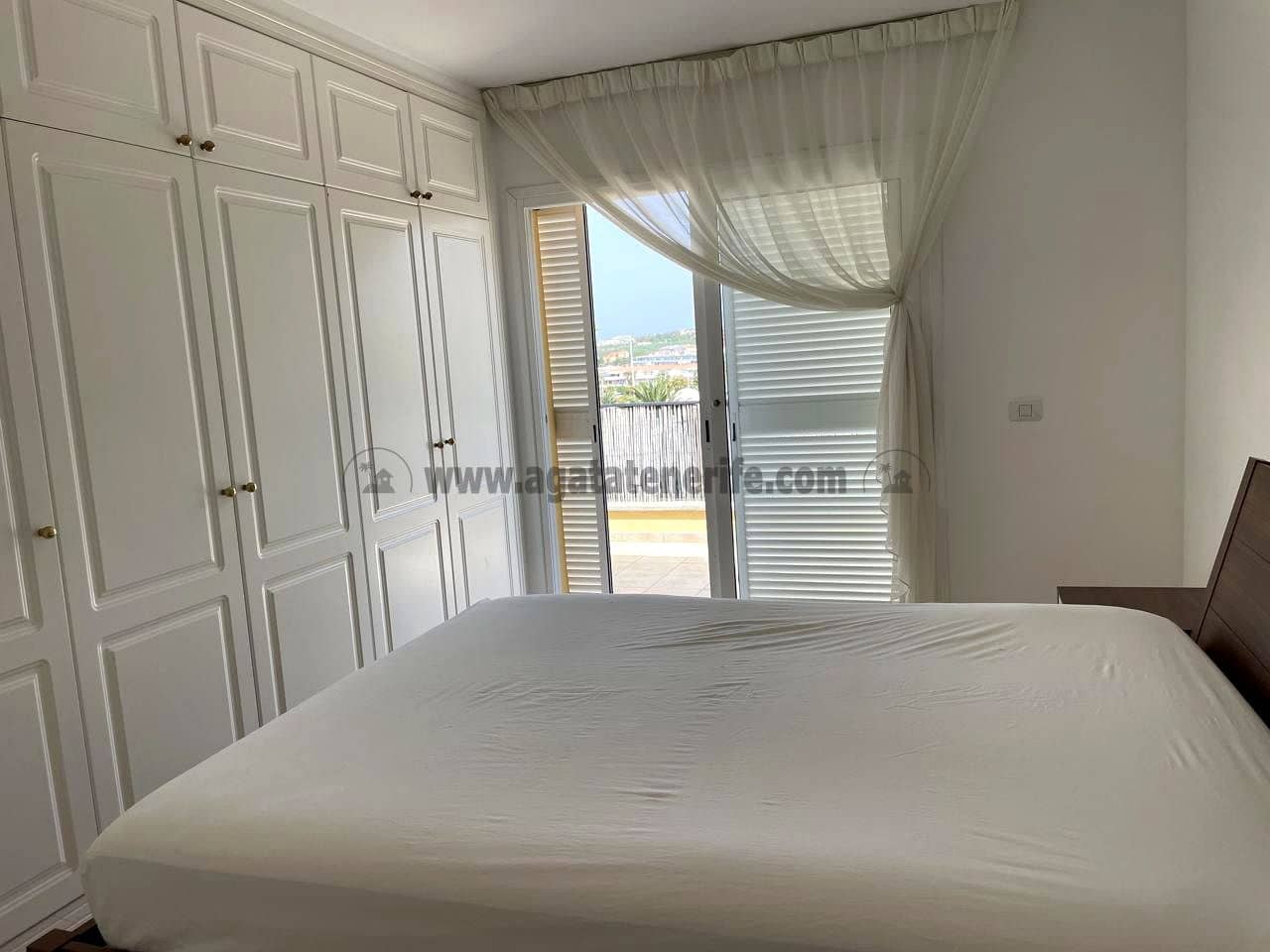 1 quarto Apartamento para venda em Costa Adeje com garagem - 350 000 € (Ref: 8069980)