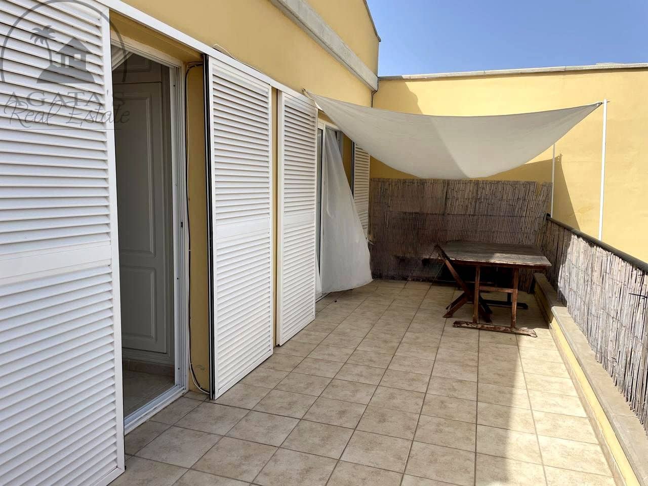 1 makuuhuone Asunto myytävänä paikassa Costa Adeje mukana 
autotalli - 330 000 € (Ref: 8069980)