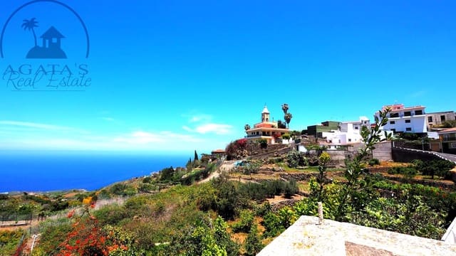 Chalet de 4 habitaciones en La Guancha en venta con garaje - 380.000 € (Ref: 8283601)