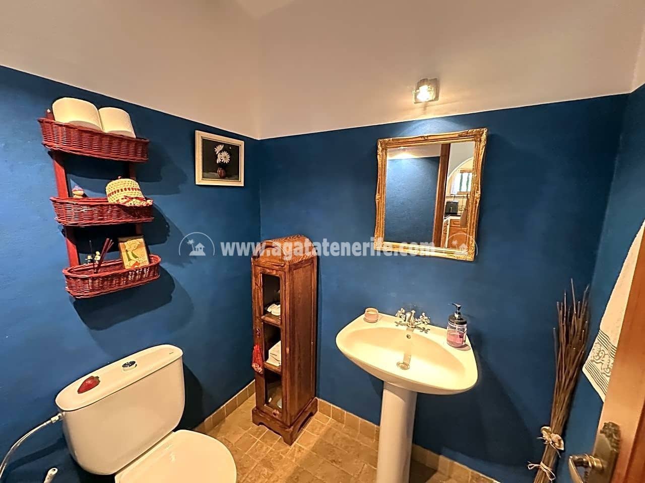 7 soveværelse Finca/Landehus til salg i Buenavista del Norte med swimmingpool garage - € 1.940.000 (Ref: 8292093)