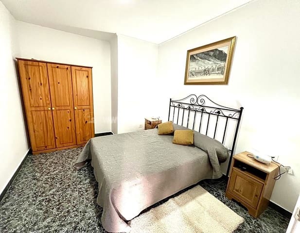 2 bedroom Flat for rent in La Guancha - € 800 (Ref: 8396148)