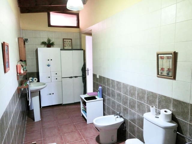 6 soveværelse Villa til salg i Arafo med garage - € 390.000 (Ref: 8424781)