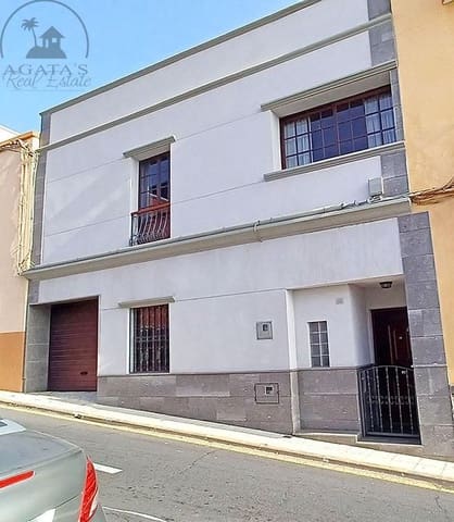 6 camera da letto Villa in vendita in Arafo con garage - 349.000 € (Rif: 8424781)