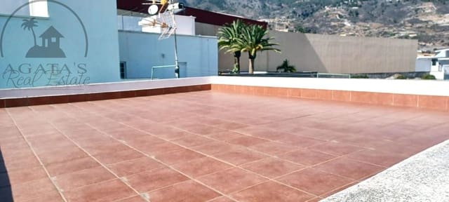 6 camera da letto Villa in vendita in Arafo con garage - 349.000 € (Rif: 8424781)