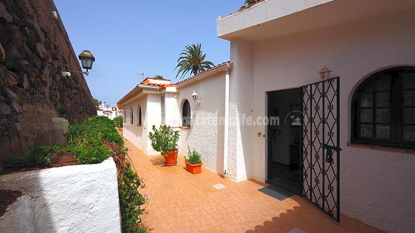 1 slaapkamer Villa te koop in La Victoria de Acentejo met zwembad - € 320.000 (Ref: 8459134)