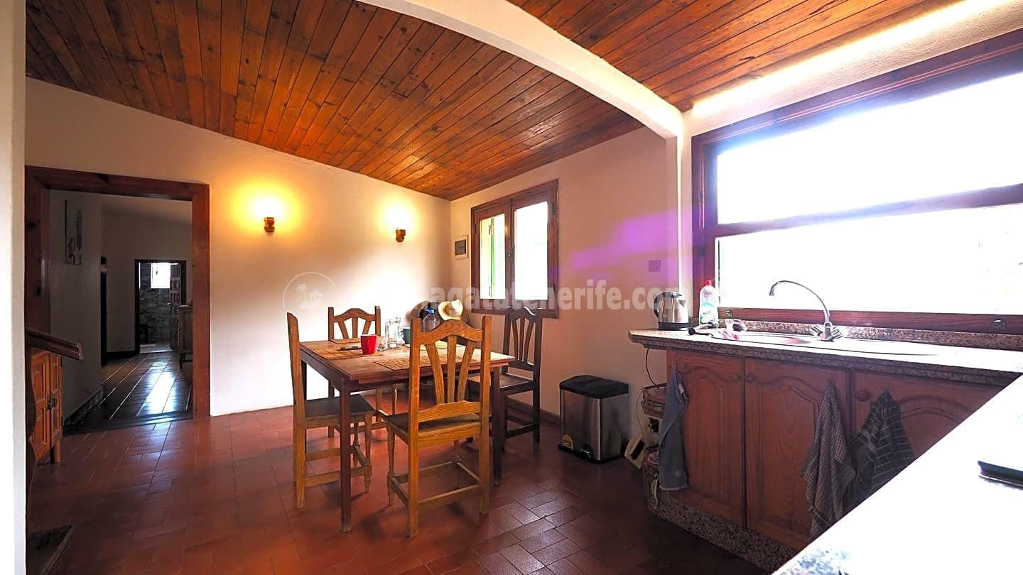 3 bedroom Finca/Country House for sale in Icod de los Vinos - € 460,000 (Ref: 8500056)