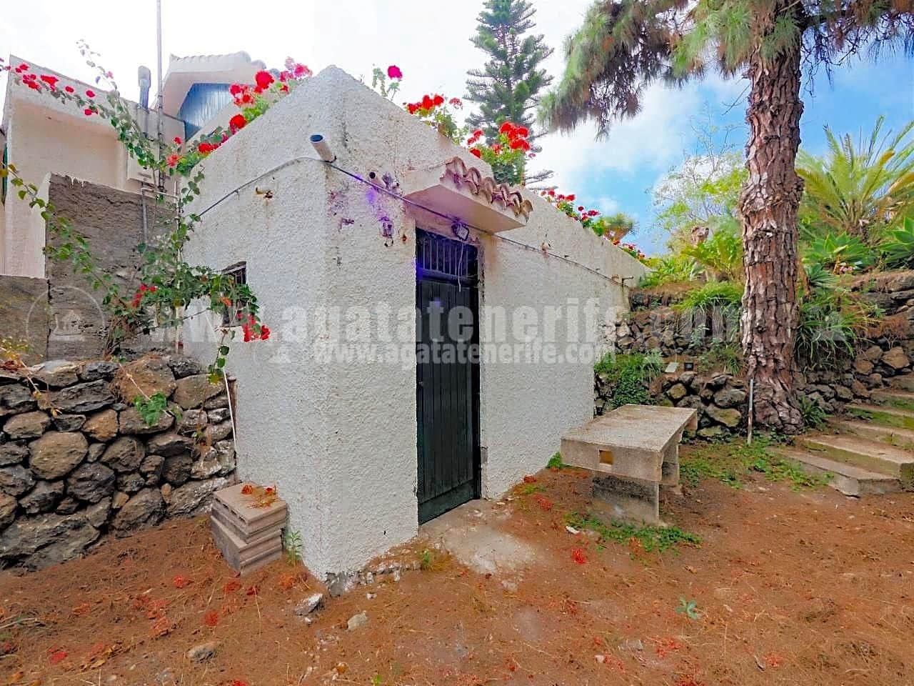 3 bedroom Finca/Country House for sale in Icod de los Vinos - € 460,000 (Ref: 8500056)